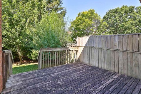 Photo 46 at 27 Green Acres Road, Uplands, Vaughan