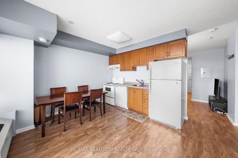Photo 3 at 405 - 2464 Weston Road, Weston, Toronto