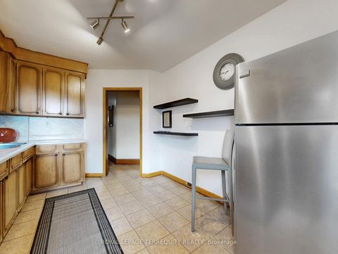 Photo 13 at 371 Strathmore Boulevard, Danforth, Toronto