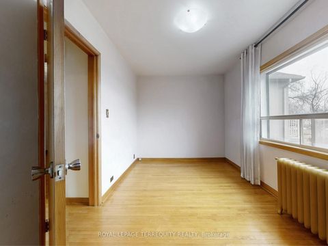 Photo 28 at 371 Strathmore Boulevard, Danforth, Toronto