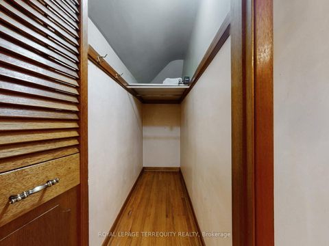 Photo 34 at 371 Strathmore Boulevard, Danforth, Toronto