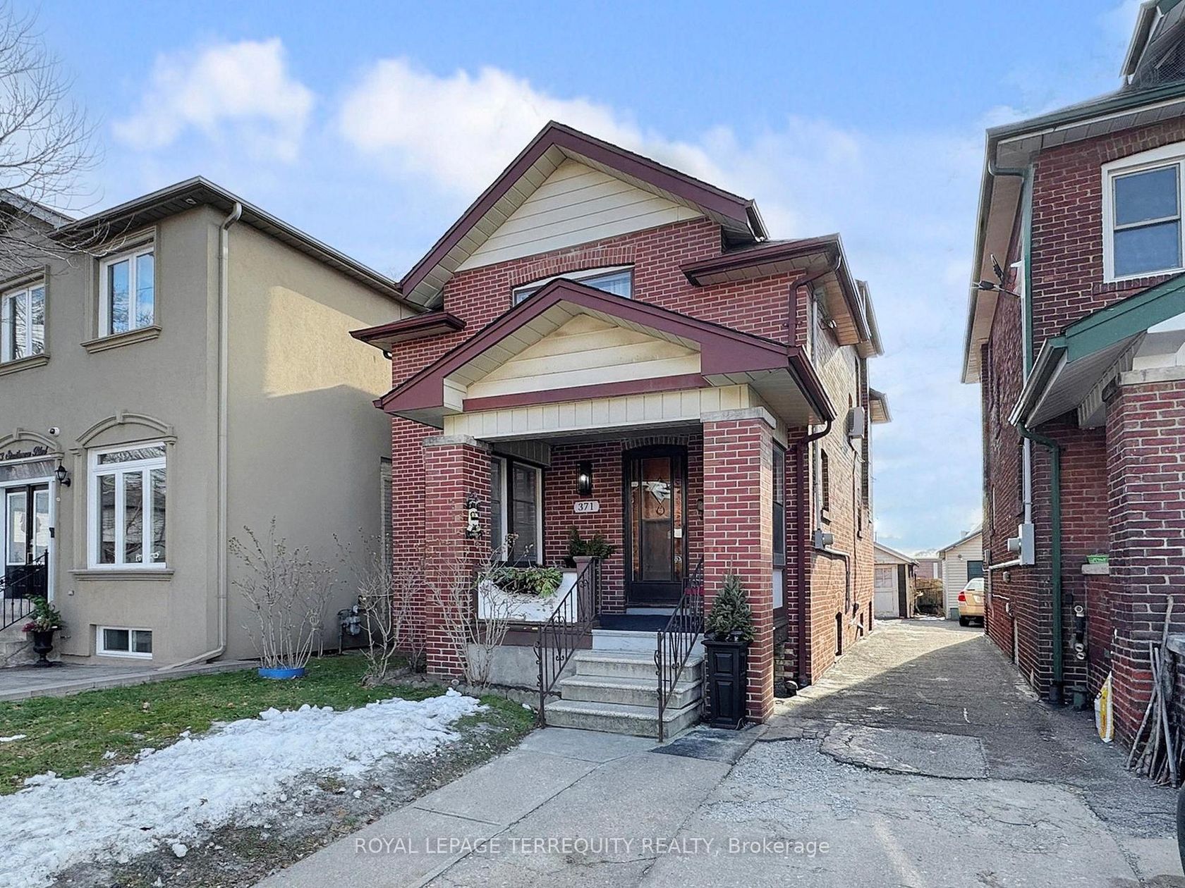 371 Strathmore Boulevard, Danforth, Toronto 