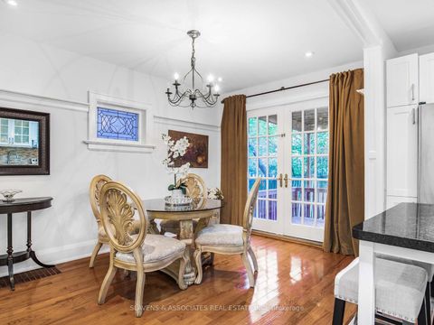 Photo 9 at 226 Broadway Avenue, Mount Pleasant East, Toronto