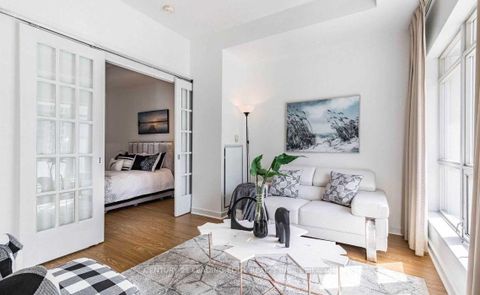 Photo 13 at 203 - 350 Wellington Street W, Waterfront Communities C1, Toronto