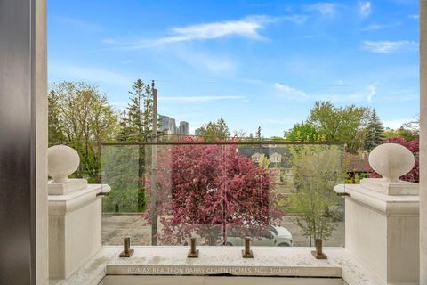 Photo 28 at 49 Abitibi Avenue, Newtonbrook East, Toronto