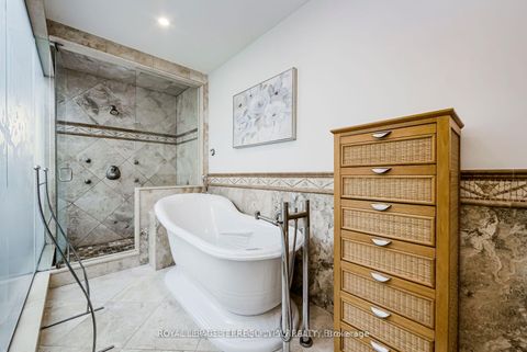 Photo 22 at 329 Lippincott Street, University, Toronto