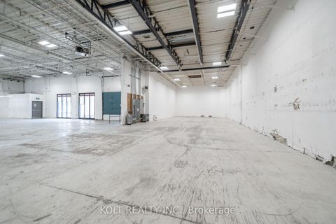 Photo 1 at 50 Novopharm Court, Malvern, Toronto