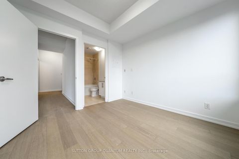 Photo 13 at 3805 - 65 Bremner Boulevard, Waterfront Communities C1, Toronto