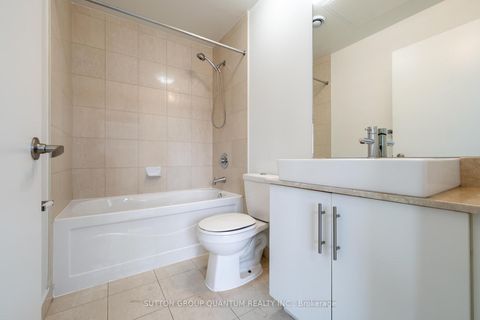 Photo 14 at 3805 - 65 Bremner Boulevard, Waterfront Communities C1, Toronto
