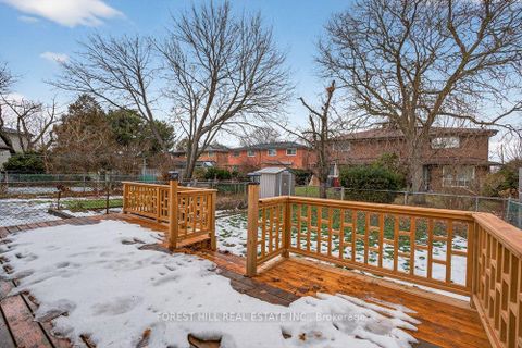 Photo 24 at 26 Fontainbleau Drive, Newtonbrook West, Toronto