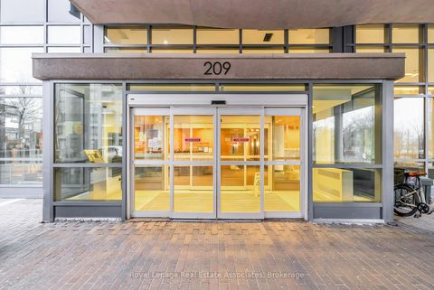 Photo 0 at 583 - 209 Fort York Boulevard, Niagara, Toronto