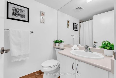 Photo 20 at 583 - 209 Fort York Boulevard, Niagara, Toronto