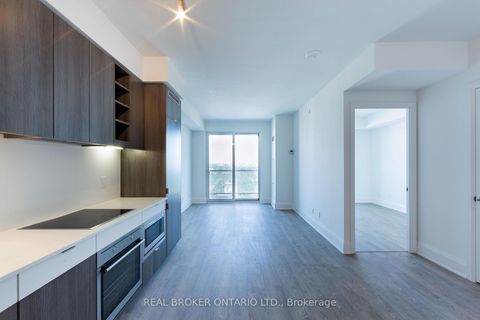 Photo 4 at 1904 - 101 Erskine Avenue, Mount Pleasant West, Toronto