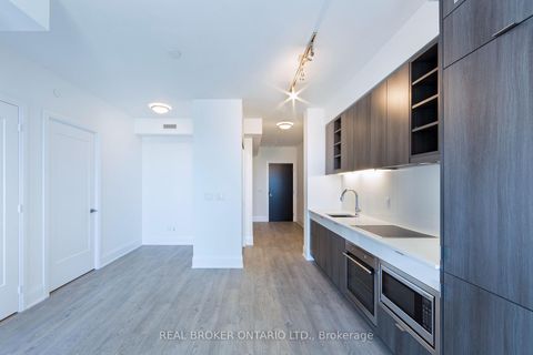 Photo 8 at 1904 - 101 Erskine Avenue, Mount Pleasant West, Toronto