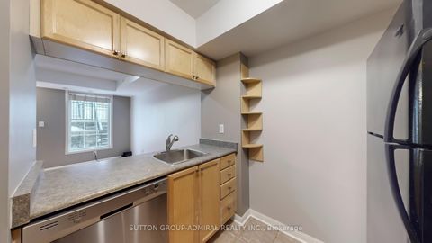 Photo 12 at 516 - 3 Everson Drive, Willowdale East, Toronto