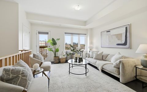 Photo 1 at 44 - 209 Danzatore Path, Windfields, Oshawa