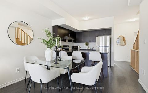 Photo 7 at 44 - 209 Danzatore Path, Windfields, Oshawa