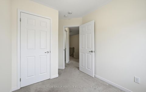 Photo 23 at 44 - 209 Danzatore Path, Windfields, Oshawa