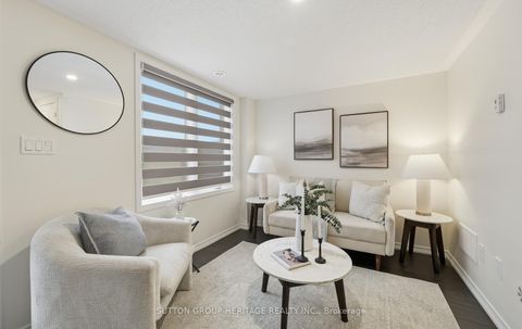 Photo 24 at 44 - 209 Danzatore Path, Windfields, Oshawa