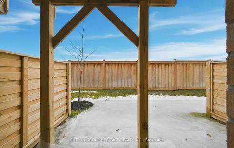 Photo 28 at 44 - 209 Danzatore Path, Windfields, Oshawa