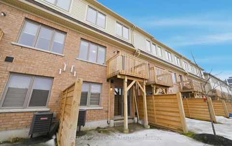 Photo 30 at 44 - 209 Danzatore Path, Windfields, Oshawa