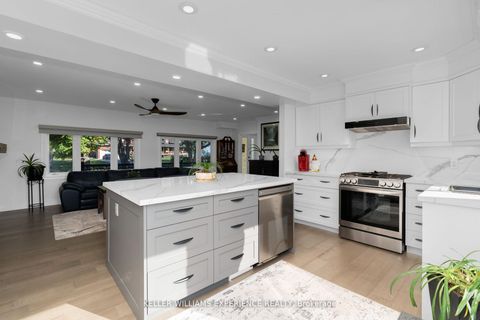 Photo 2 at 228 Bayshore Road, Rural Innisfil, Innisfil