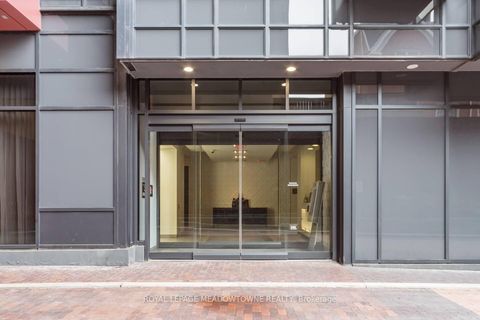 Photo 1 at 210 - 560 Front Street W, Waterfront Communities C1, Toronto