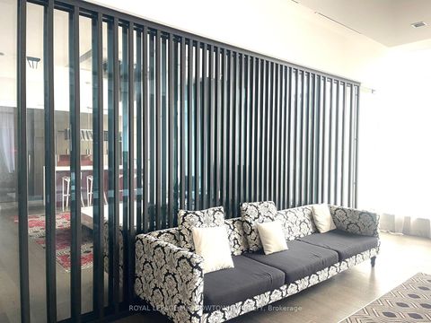 Photo 24 at 210 - 560 Front Street W, Waterfront Communities C1, Toronto