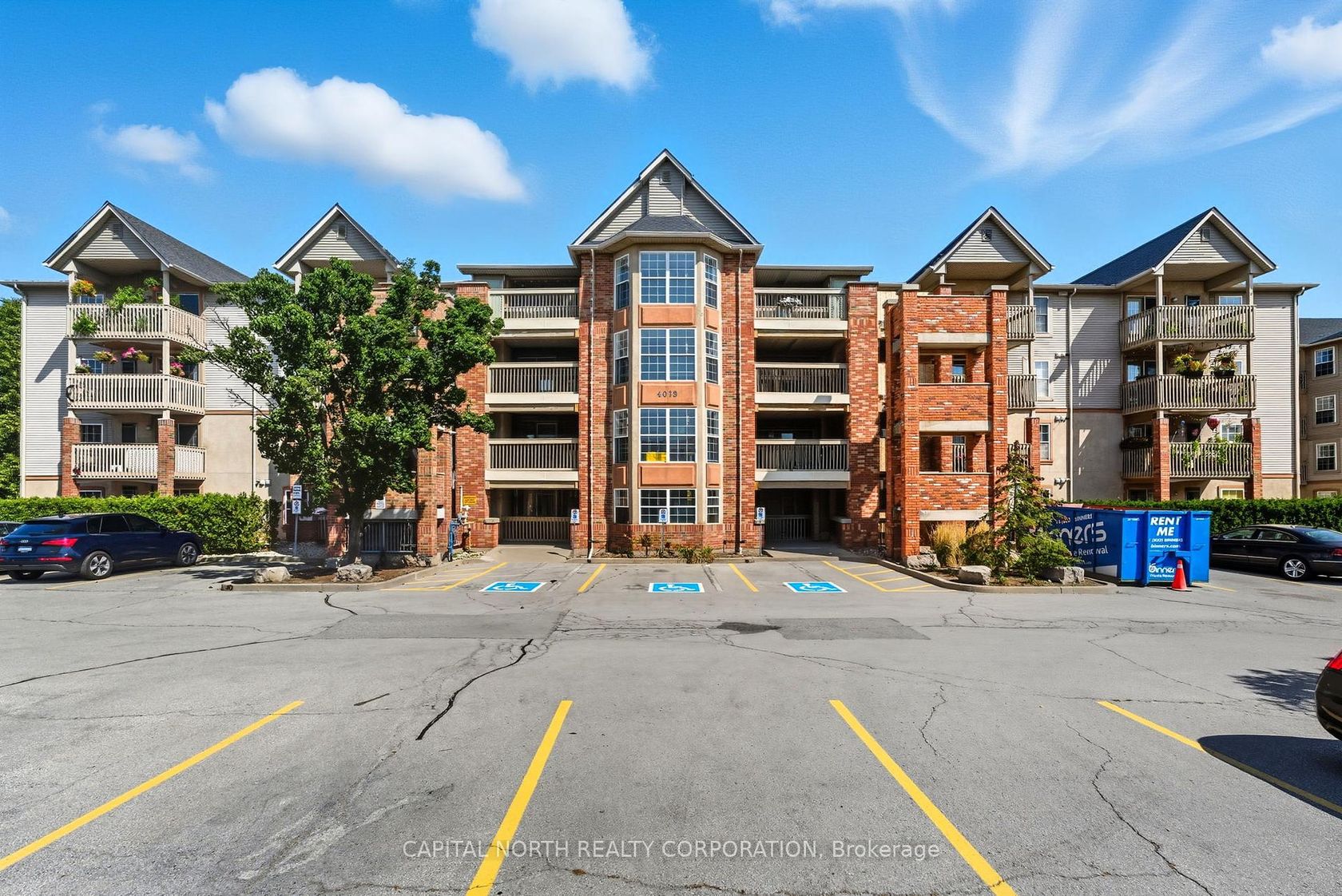 203 - 4013 Kilmer Drive, Tansley, Burlington 