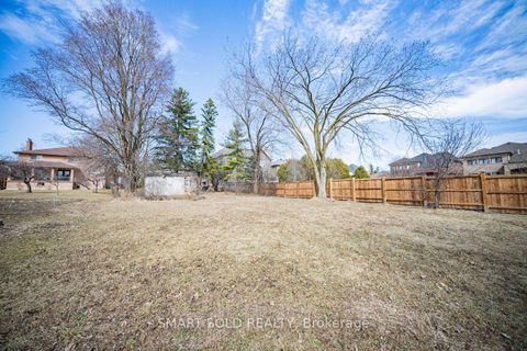 Photo 9 at 75 Stockdale Crescent, North Richvale, Richmond Hill