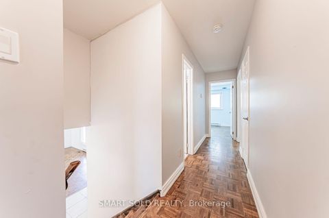 Photo 25 at 75 Stockdale Crescent, North Richvale, Richmond Hill