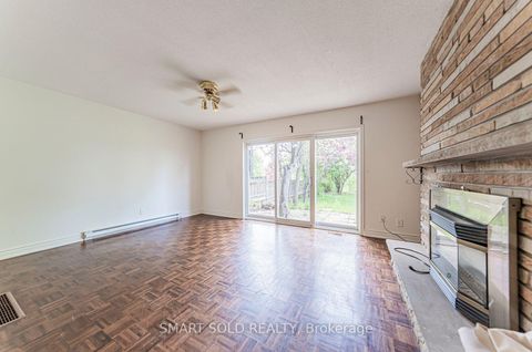 Photo 30 at 75 Stockdale Crescent, North Richvale, Richmond Hill