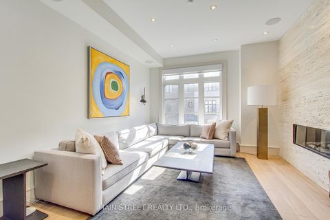 Photo 19 at 27 - 12 Powseland Crescent, West Woodbridge, Vaughan