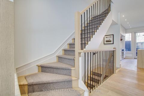 Photo 23 at 27 - 12 Powseland Crescent, West Woodbridge, Vaughan