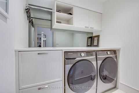 Photo 35 at 27 - 12 Powseland Crescent, West Woodbridge, Vaughan