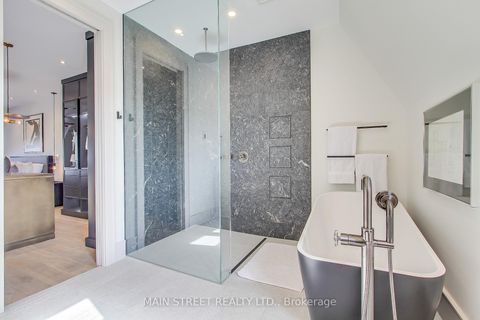 Photo 40 at 27 - 12 Powseland Crescent, West Woodbridge, Vaughan