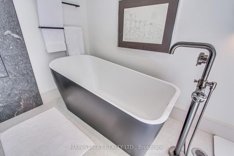 Photo 41 at 27 - 12 Powseland Crescent, West Woodbridge, Vaughan