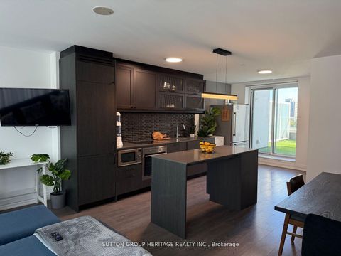 Photo 6 at 814 - 783 Bathurst Street, University, Toronto