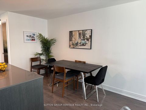 Photo 8 at 814 - 783 Bathurst Street, University, Toronto