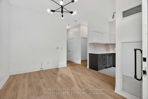 Photo 5 at 102 - 5940 Yonge Street, Newtonbrook West, Toronto