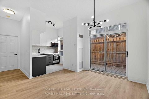 Photo 9 at 102 - 5940 Yonge Street, Newtonbrook West, Toronto