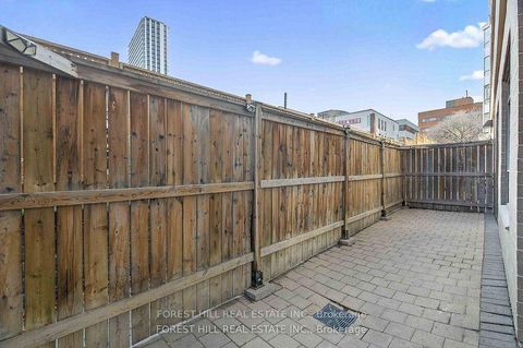 Photo 24 at 102 - 5940 Yonge Street, Newtonbrook West, Toronto