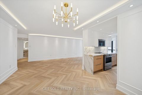 Photo 7 at 903 - 7440 Bathurst Street, Brownridge, Vaughan