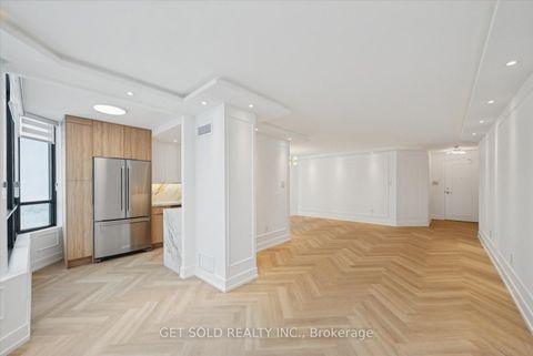 Photo 13 at 903 - 7440 Bathurst Street, Brownridge, Vaughan