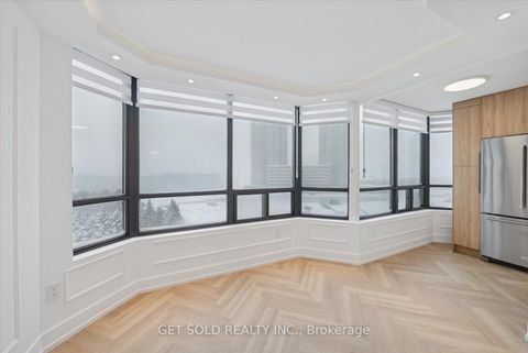 Photo 14 at 903 - 7440 Bathurst Street, Brownridge, Vaughan