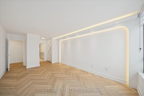 Photo 16 at 903 - 7440 Bathurst Street, Brownridge, Vaughan