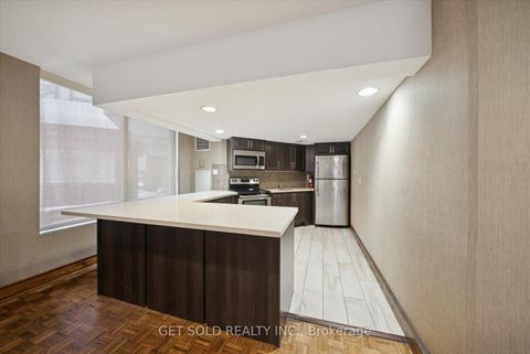 Photo 35 at 903 - 7440 Bathurst Street, Brownridge, Vaughan