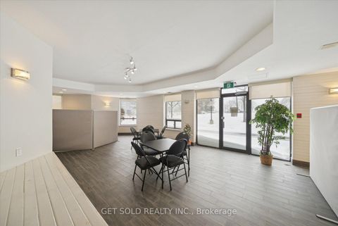 Photo 36 at 903 - 7440 Bathurst Street, Brownridge, Vaughan