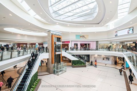 Photo 2 at 67 - 300 Borough Drive, Bendale, Toronto