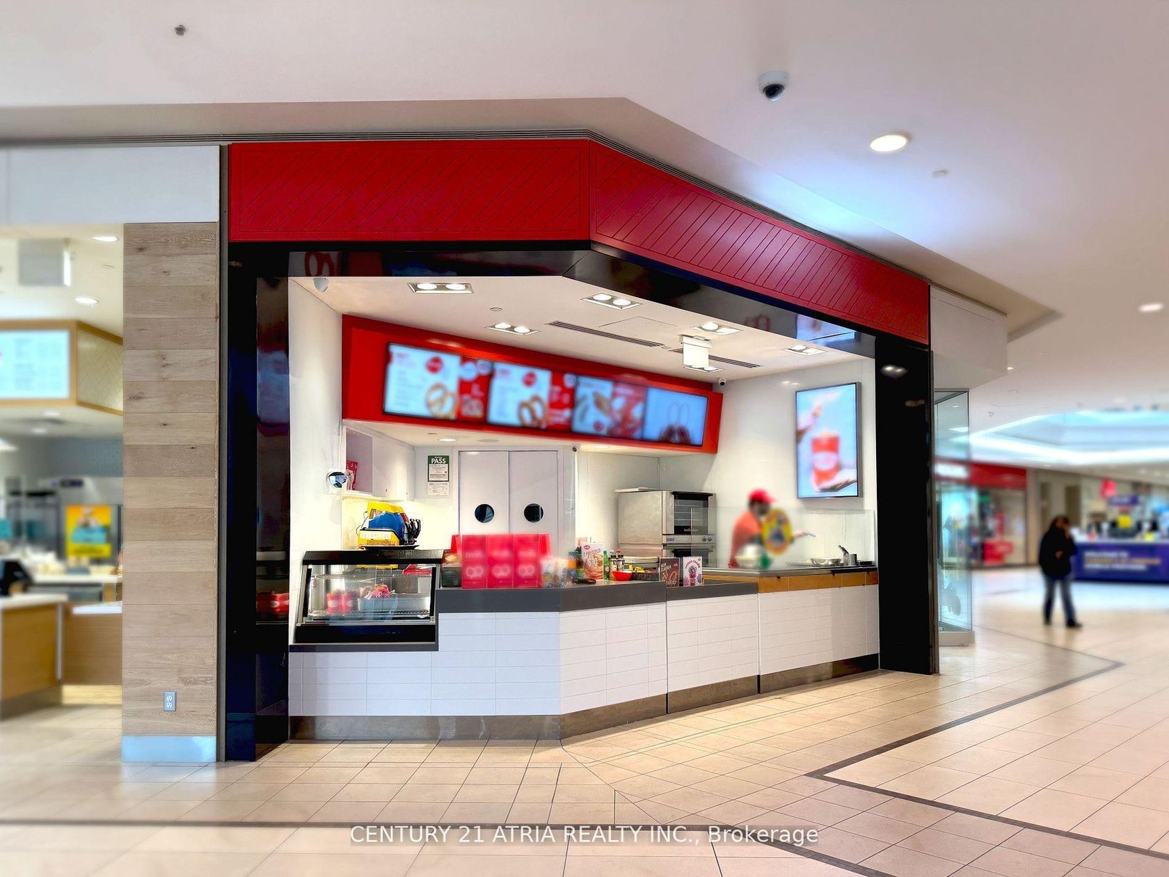 67 - 300 Borough Drive, Bendale, Toronto photo number 2